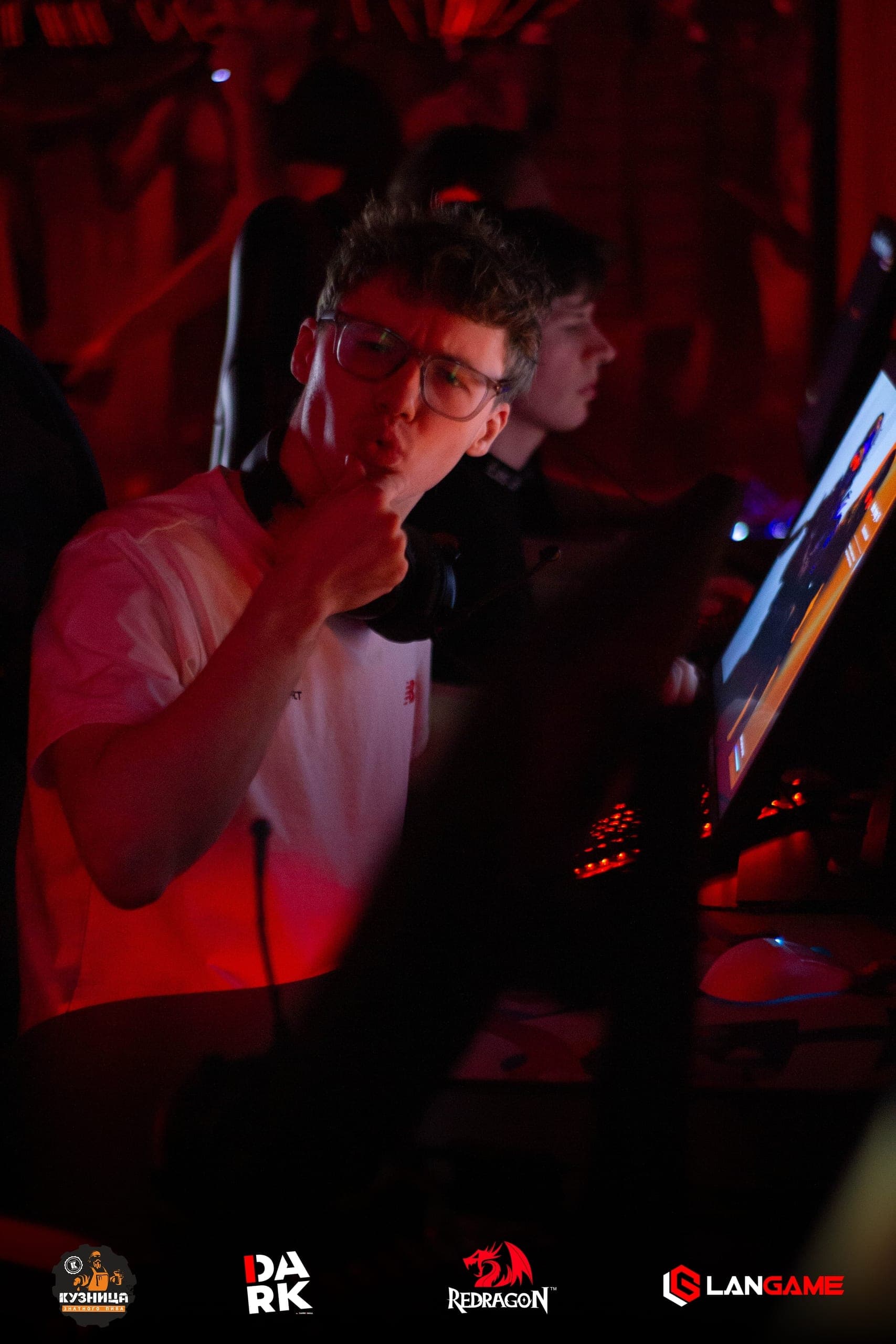 Ночной MIX CS2 в компьютерном клубе DARKWALL Санкт-Петербург — участники турнира