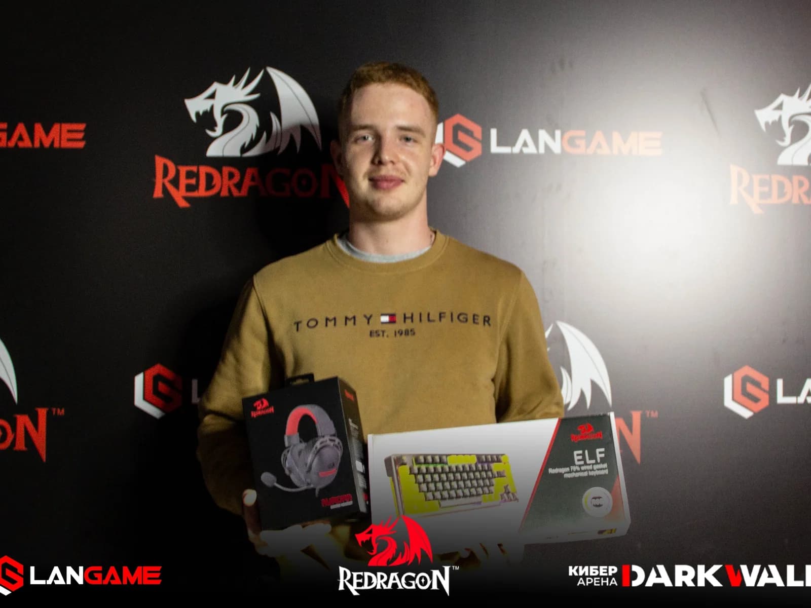 MVP Night Mix 4 июня — FeelPain с наушниками Redragon Aurora